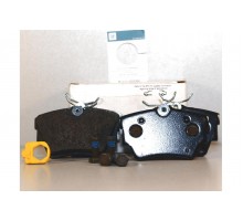 Тормозные колодки задние на Opel Vivaro 2001 - Opel (Оригинал) - 95599224