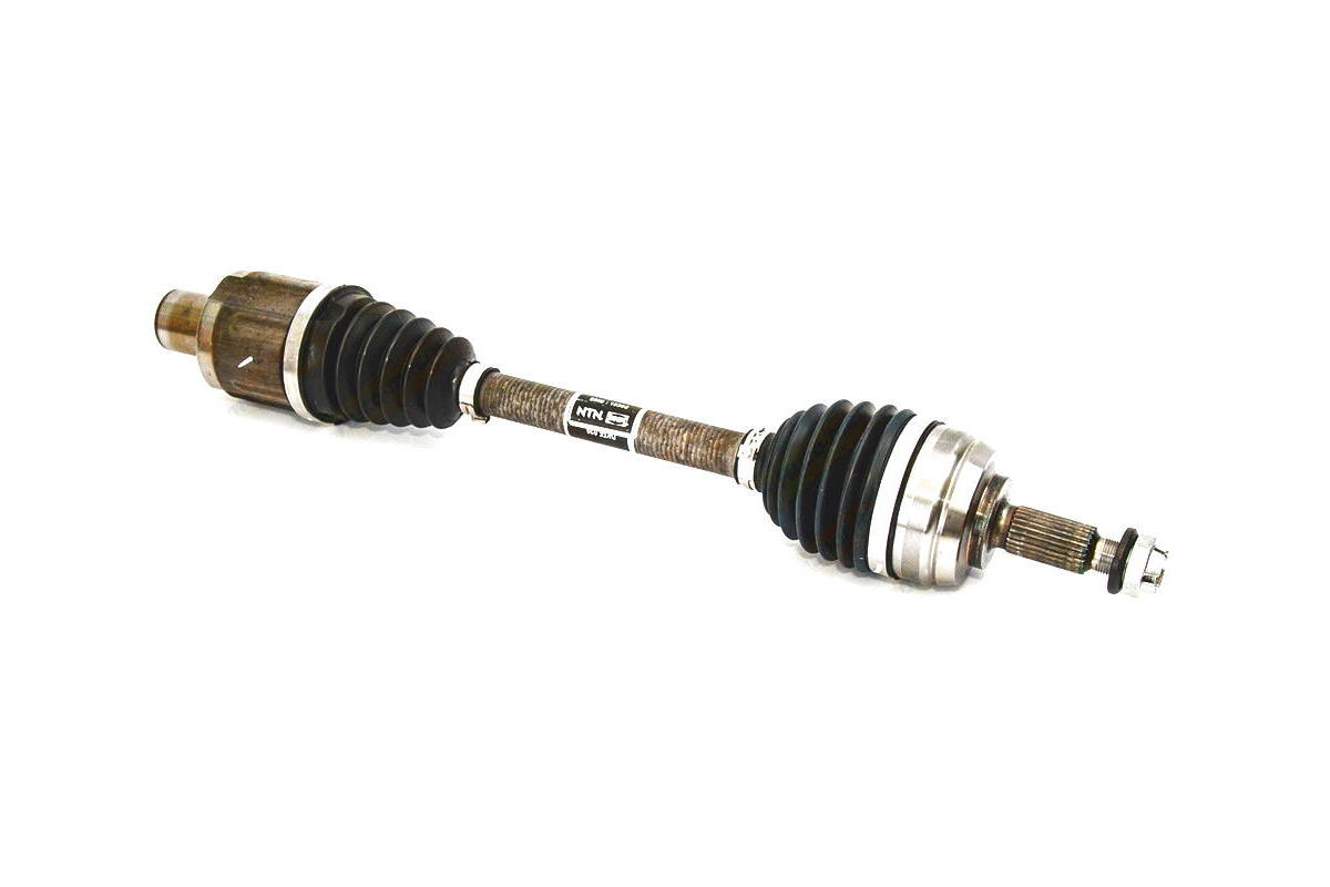 Полуось приводная (R, правая) на Renault Duster I 2011-2017 1.2TCe+1.5dCi - SNR - DK55.039