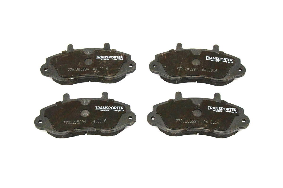 Дисковые тормозные колодки (передние) R15 на Renault Master II 1998-2001 - AutoTechteile - 504.0157