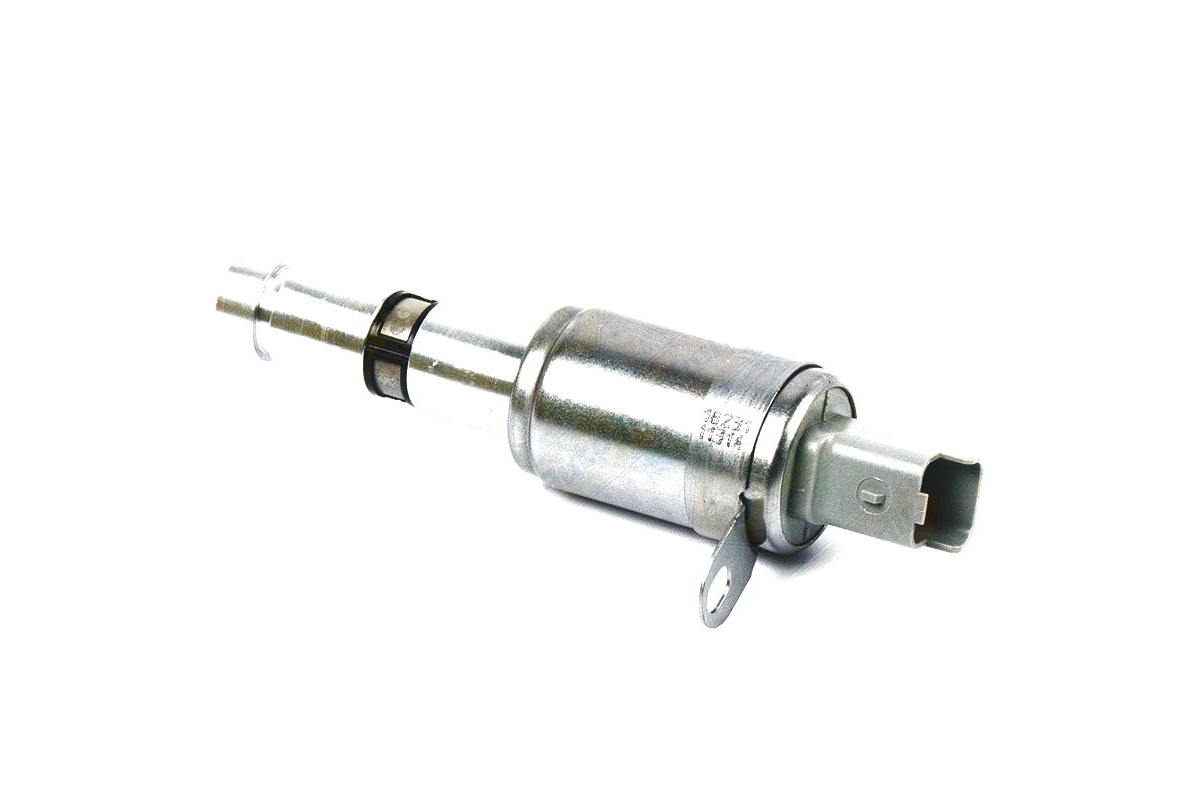 Клапан фазорегулятора двигателя на Renault Megane III 2009-2016 1.6 16V - Renault (Оригинал) - 8200823650