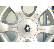 Колпак колесного диска на Renault Trafic 2001 - Renault (Оригинал) - 8200458589