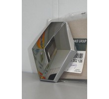Монограмма RENAULT на Renault Trafic 2006 - RENAULT Оригинал - 7700352126