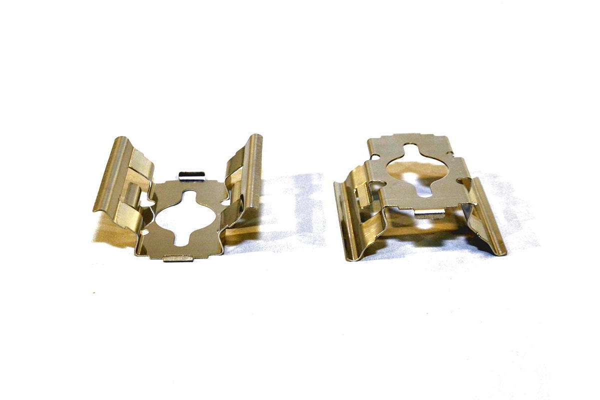 Монтажый комплект держатель тормозных колодок на Renault Mascott 99-2010 - Quick Brake (Дания) - QB109-1600