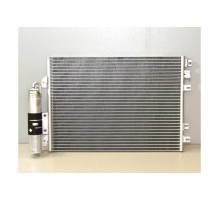 Радиатор кондиционера на Renault Kangoo 97-08 1.5dCi+1.2+1.4+1.6+1.9 - Renault(Оригинал) - 8200708130
