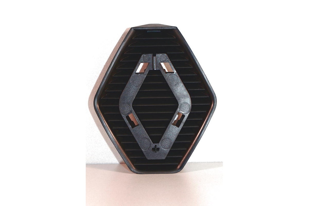 Решётка центральная под знак RENAULT на Renault Trafic 2001-2006 - RENAULT Оригинал - 8200044583