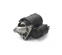 Стартер на Renault Kangoo II 2008- 1.6 16V - Renault (Оригинал) - 7711135849