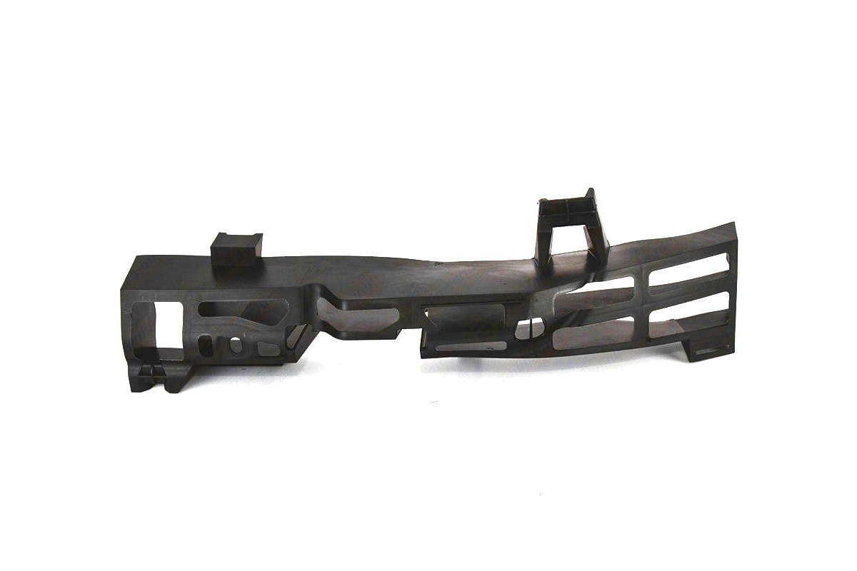Усилитель бампера переднего (R, правый) на Renault Duster I 2011-2017 - Renault (Оригинал) - 620920671R