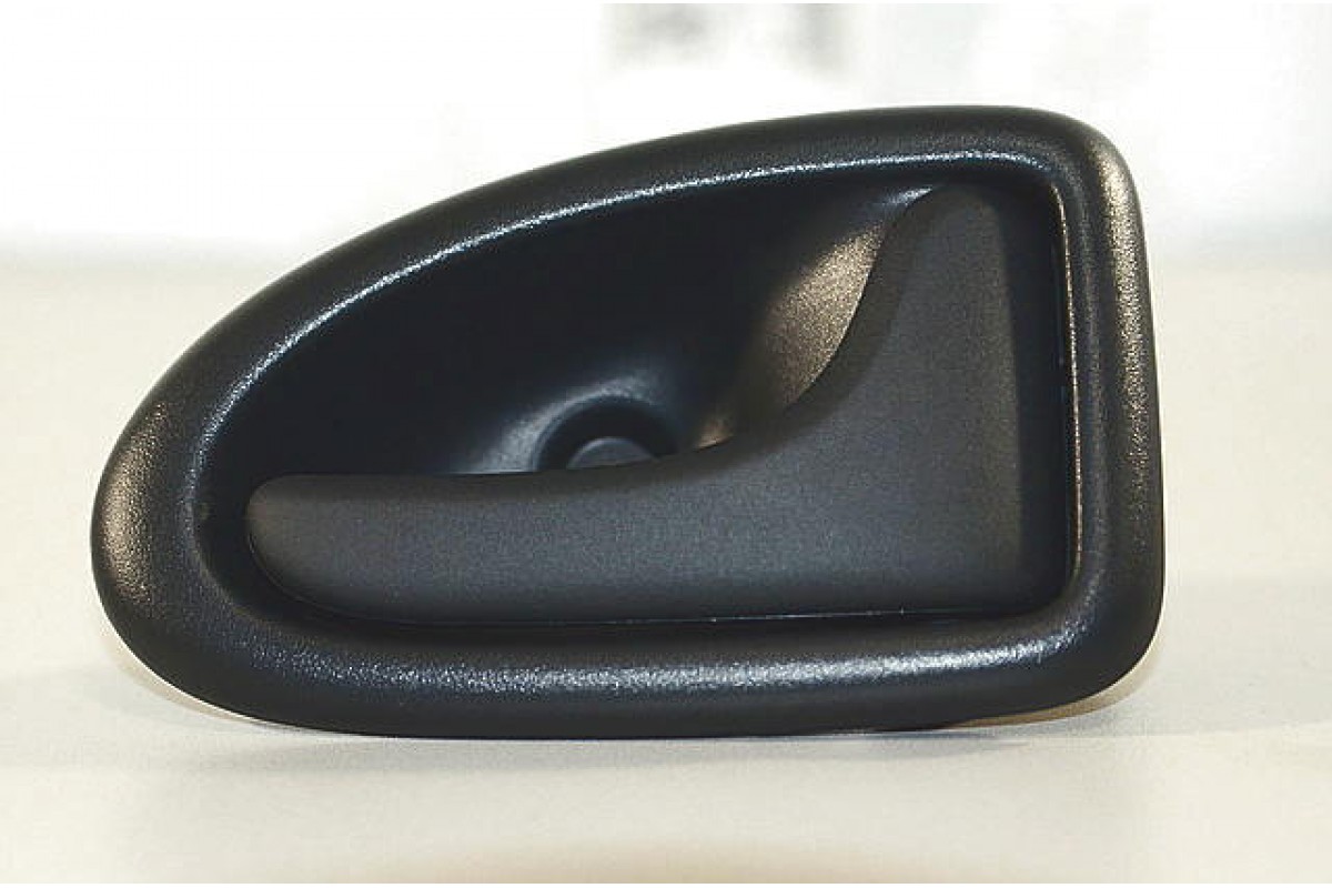 Внутренняя ручка передней двери (правая) на Renault Trafic 2001 - Opel (Оригинал) - 93859065