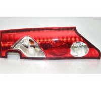 Задний фонарь (R, правый) две двери на Renault Kangoo II 2008-2012 Renault (Оригинал) 8200419952