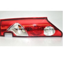 Задний фонарь (R, правый) две двери на Renault Kangoo II 2008-2012 Renault (Оригинал) 8200419952