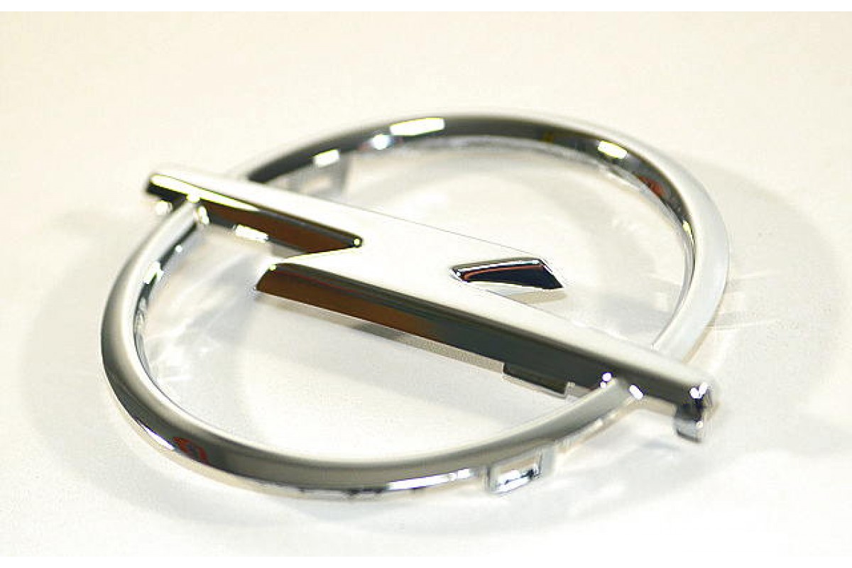 Знак решётки радиатора на Opel Vivaro 2001-2006 (знак OPEL) - Opel (Оригинал) - 90459944