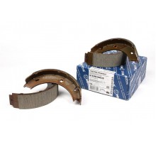 Колодки ручника (с пружинками, со сдвоенным колесом) VW LT 46 1996-2006 0140420402/S MEYLE (Германия)