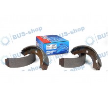 Колодки ручника (со сдвоенным колесом, без пружинок) MB Sprinter 408-416 1995-2006 9105790040.0 WENDER PARTS (Турция)