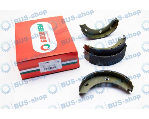 Колодки ручника (со сдвоенным колесом, без пружинок) MB Sprinter 408-416 1995-2006 RM0110 GOODREM (Венгрия)