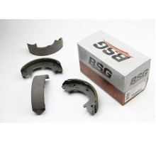Колодки ручника (со сдвоенным колесом, с пружинками) MB Sprinter 906 2006- 60-205-013 BSG (Турция)