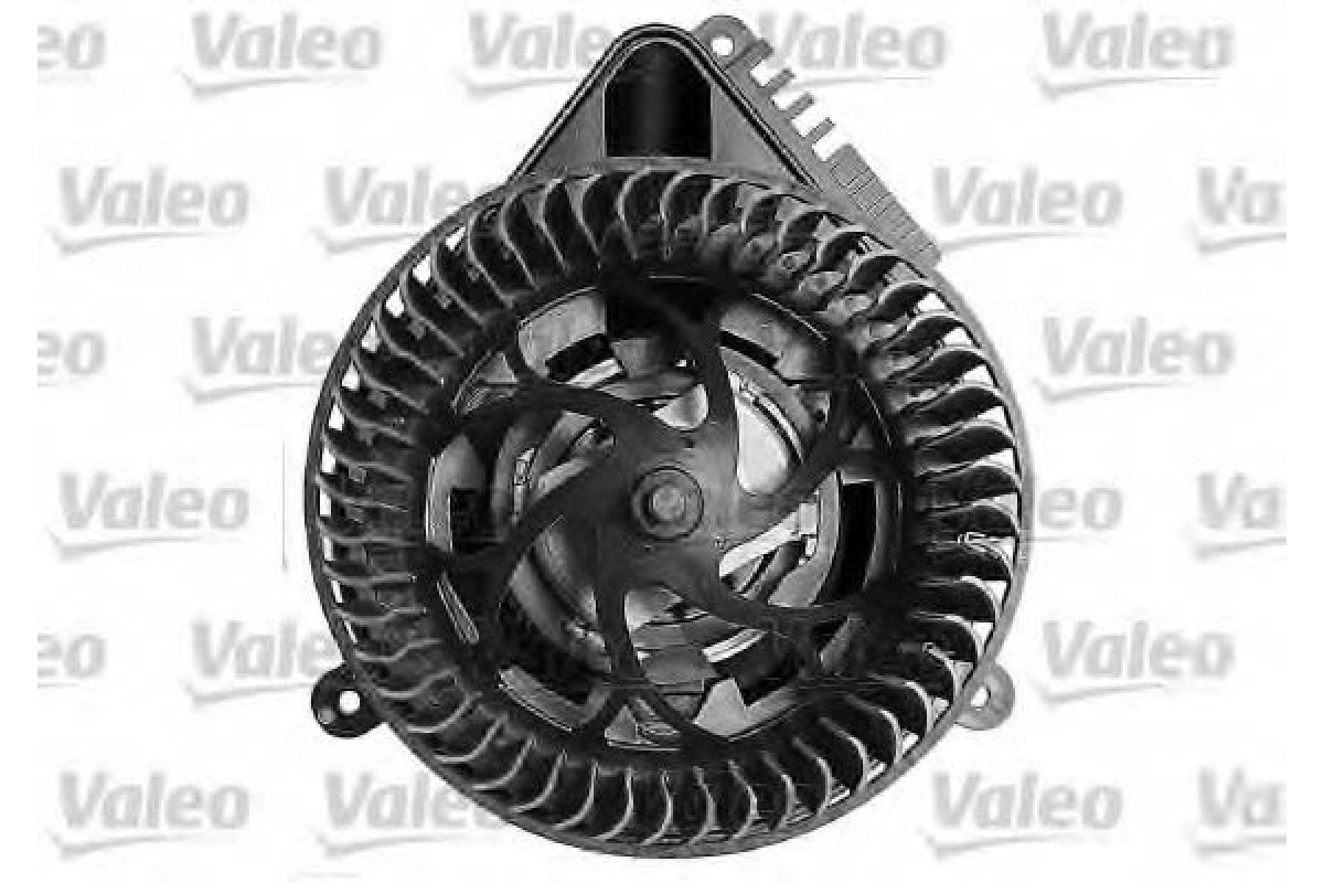 Моторчик печки (без дополнительной системы отопления) MB Vito 638 1996-2003 698217 VALEO (Франция) Моторчик печки (без дополнительной системы отопления) MB Vito 638 1996-2003 698217 VALEO (Франция)