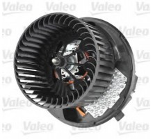 Моторчик печки (с автоматическим кондиционером) VW Caddy III 2004- 698811 VALEO (Франция)