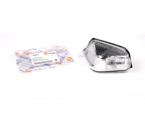 Повторитель поворота на зеркало левый VW Crafter 2006- 8227 AUTOTECHTEILE (Германия)