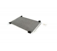 Радиатор кондиционера MB Sprinter 901-905 1995-2006 TSP0225125 DELPHI (США)