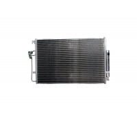 Радиатор кондиционера VW Crafter 2006- 818173 VALEO (Франция)