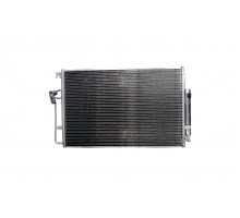 Радиатор кондиционера VW Crafter 2006- 818173 VALEO (Франция)