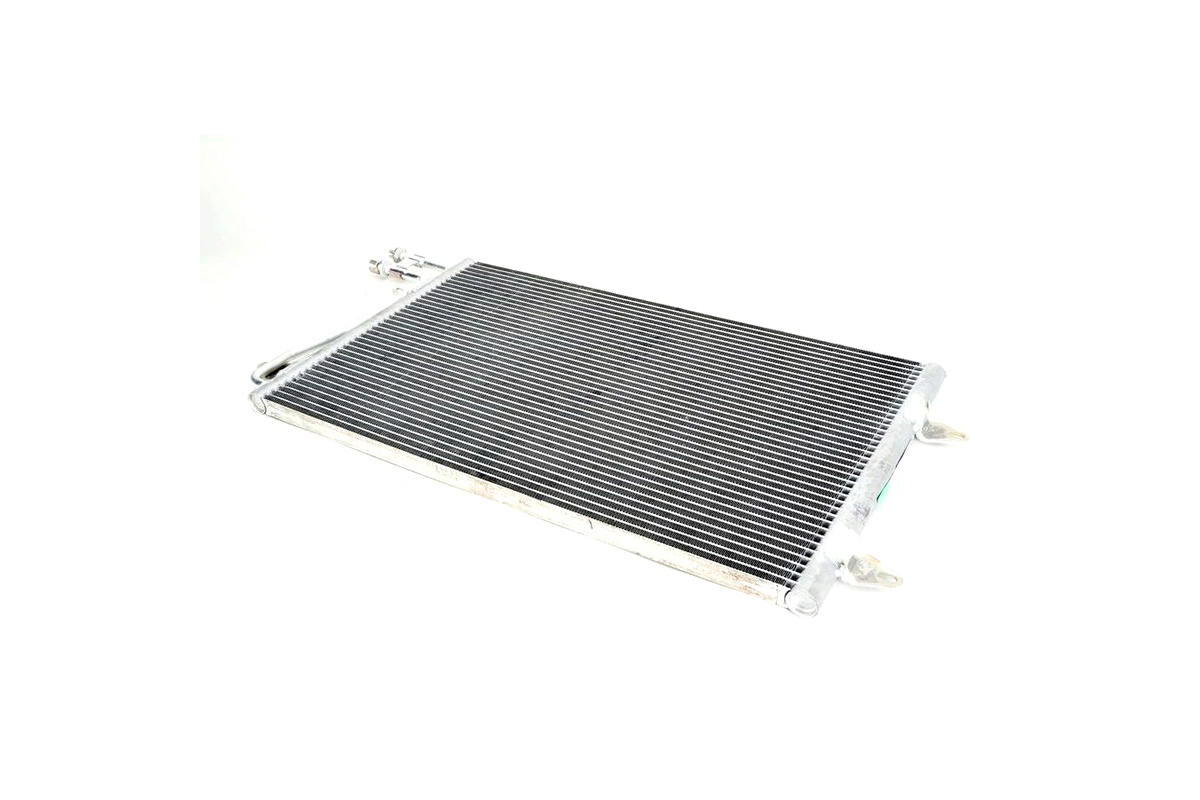 Радиатор кондиционера VW LT 1996-2006 94258 NISSENS (Дания) Радиатор кондиционера VW LT 1996-2006 94258 NISSENS (Дания)