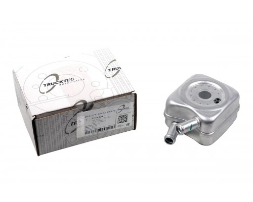 Радиатор масляный / теплообменник VW Caddy III 1.9TDI / 2.0SDI 2004-2010 07.18.034 TRUCKTEC (Германия)