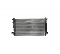 Радиатор охлаждения MB Sprinter 906 2006- 734926 VALEO (Франция)