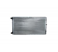 Радиатор охлаждения VW Transporter T4 2.5TDI 111kW 1990-2003 65301 NISSENS (Дания)