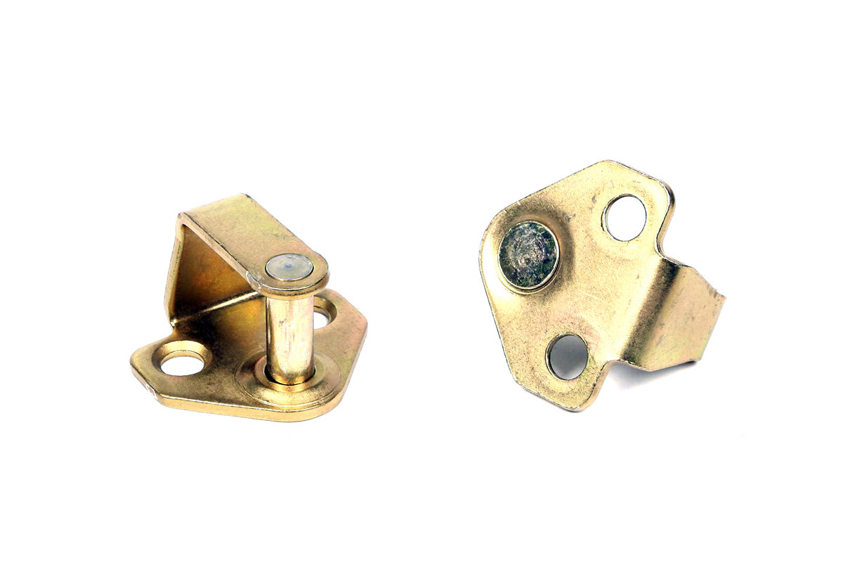 Скоба замка передней двери MB Sprinter 901-905 1995-2006 7204 AUTOTECHTEILE (Германия)