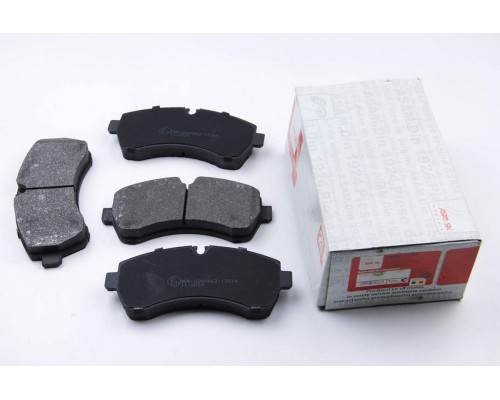 Тормозные колодки передние без датчика (со сдвоенным колесом) VW Crafter 50 2006- 71788 ASAM (Румыния)