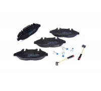Тормозные колодки передние (с датчиком, система Bosch) MB Vito 639 2003- P50050 BREMBO (Италия)