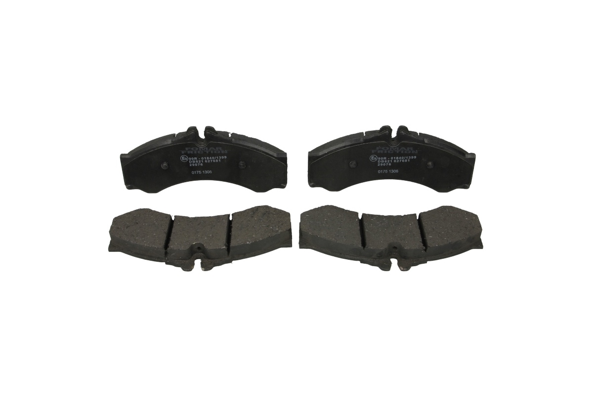 Тормозные колодки передние (со сдвоенным колесом) VW LT 46 1996-2006 627681 FOMAR (Польша)