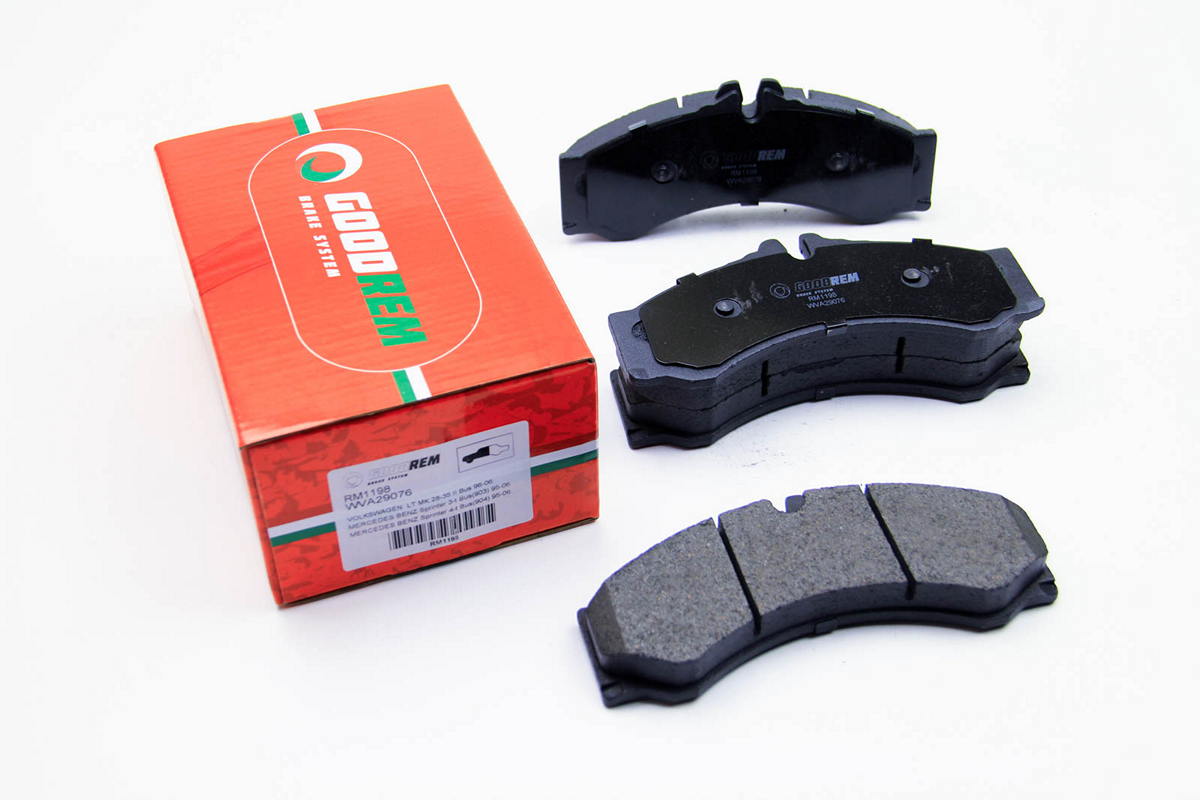 Тормозные колодки передние (со сдвоенным колесом) VW LT 46 1996-2006 RM1198 GOODREM (Венгрия) Тормозные колодки передние (со сдвоенным колесом) VW LT 46 1996-2006 RM1198 GOODREM (Венгрия)