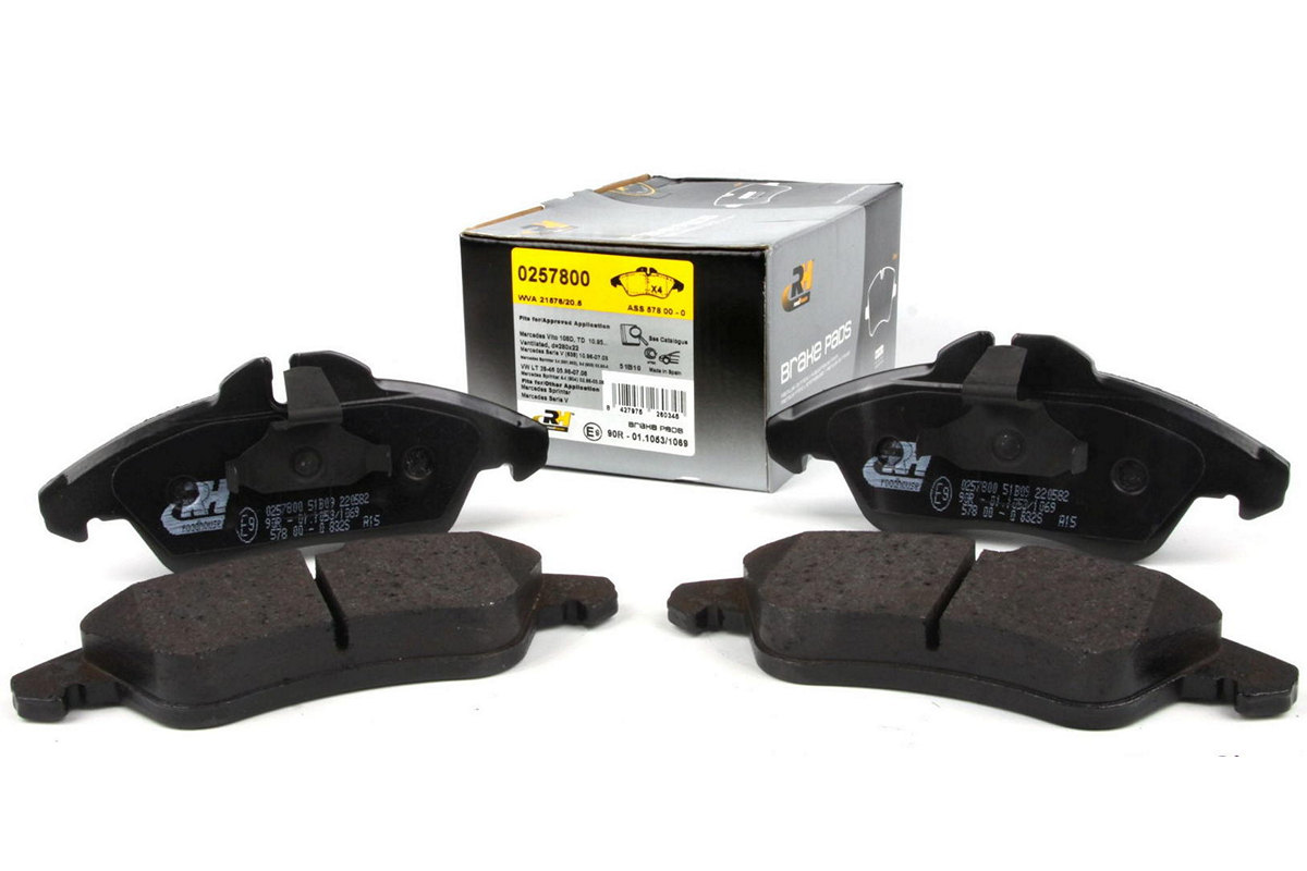 Тормозные колодки передние VW LT 28-35 1996-2006 2578.00 ROADHOUSE (Испания) Тормозные колодки передние VW LT 28-35 1996-2006 2578.00 ROADHOUSE (Испания)