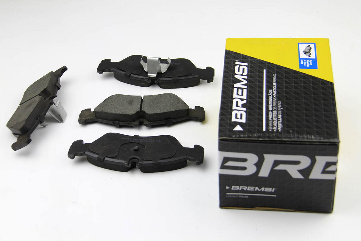 Тормозные колодки задние (156x55x18мм) VW LT 28-35 1996-2006 BP2689 BREMSI (Италия) Тормозные колодки задние (156x55x18мм) VW LT 28-35 1996-2006 BP2689 BREMSI (Италия)