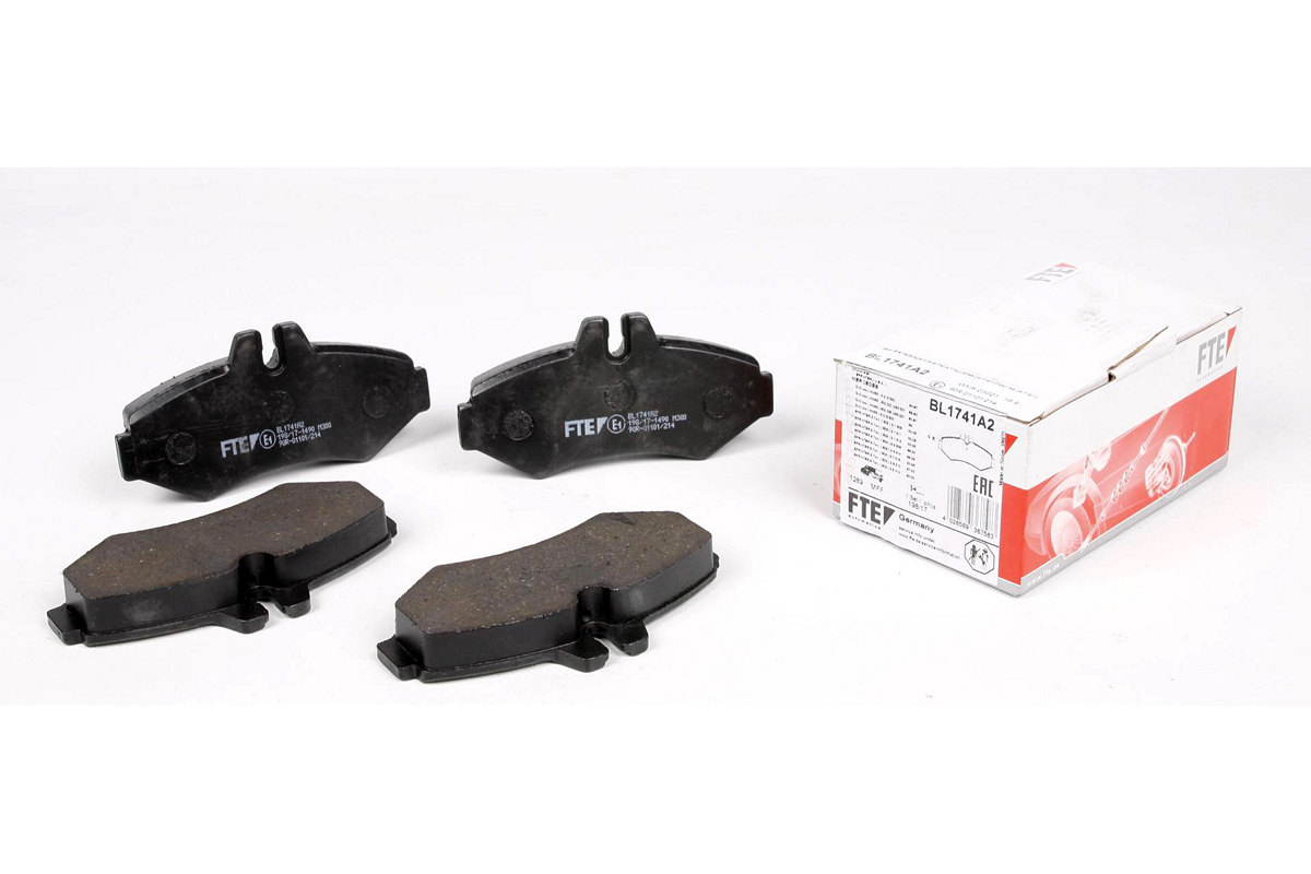 Тормозные колодки задние (BOSCH, 126x65x19мм) VW LT 28-35 1996-2006 BL1741A2 FTE (Германия) Тормозные колодки задние (BOSCH, 126x65x19мм) VW LT 28-35 1996-2006 BL1741A2 FTE (Германия)