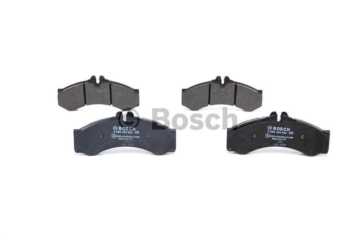 Тормозные колодки задние MB Sprinter (со сдвоенным колесом) 408-416 1995-2006 0986424832 BOSCH (Германия)